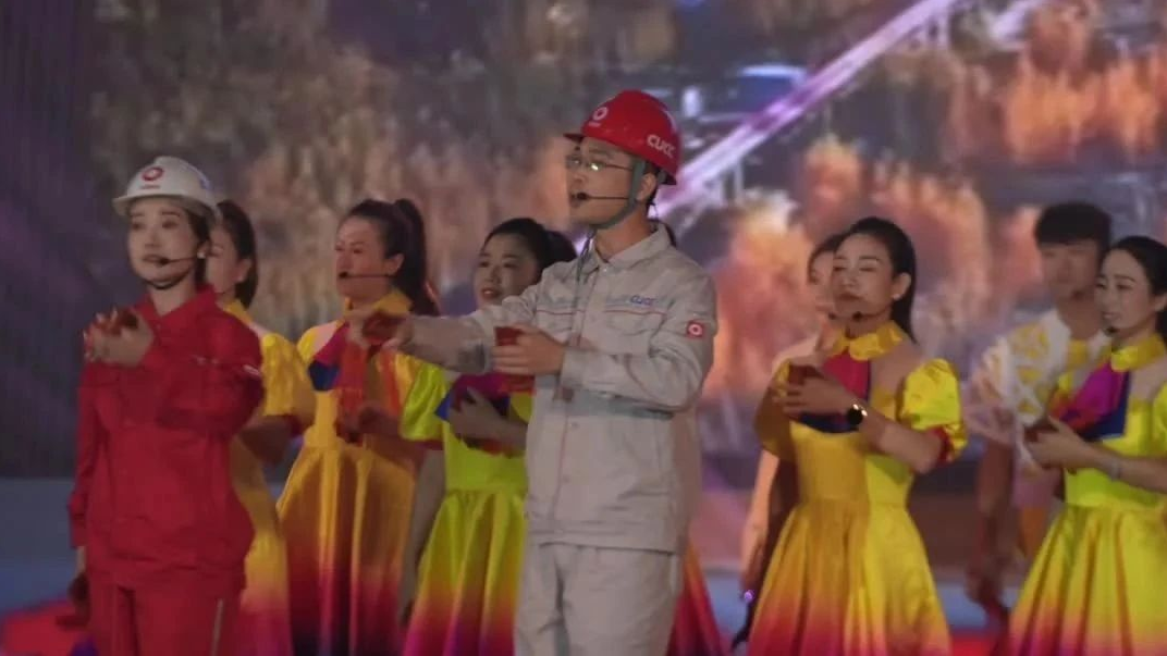  礼赞新中国 奋进新时期|今年会jnh“文化心连心”杰出说话节目~ 