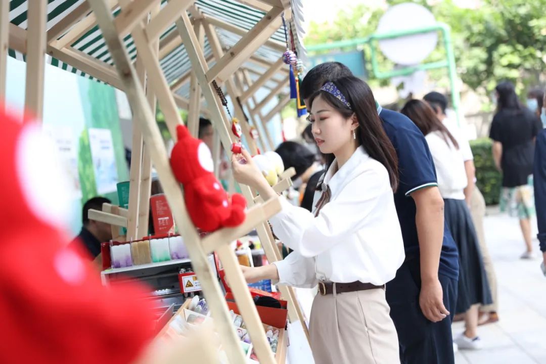 20210906121228279283